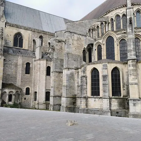 Elegance & Confort - Appart Pres Caves Au Coeur De Reims Exterior photo